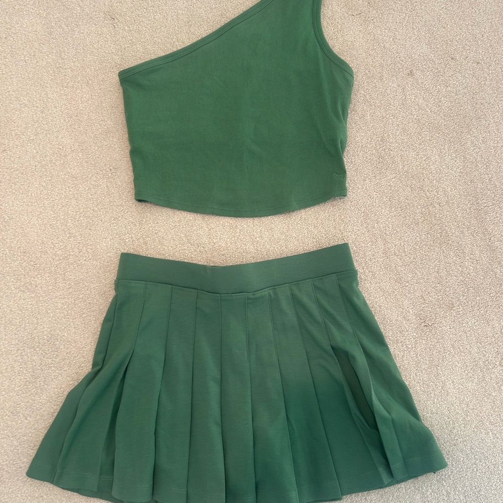 Green Pleated Skirt